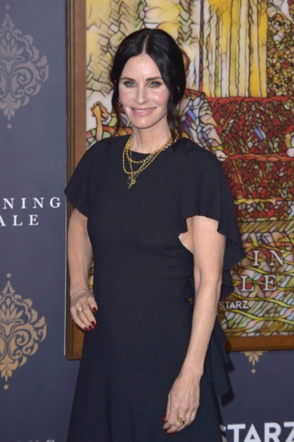 Courteney Cox admits 'doing stuff to my face that I would never do now'