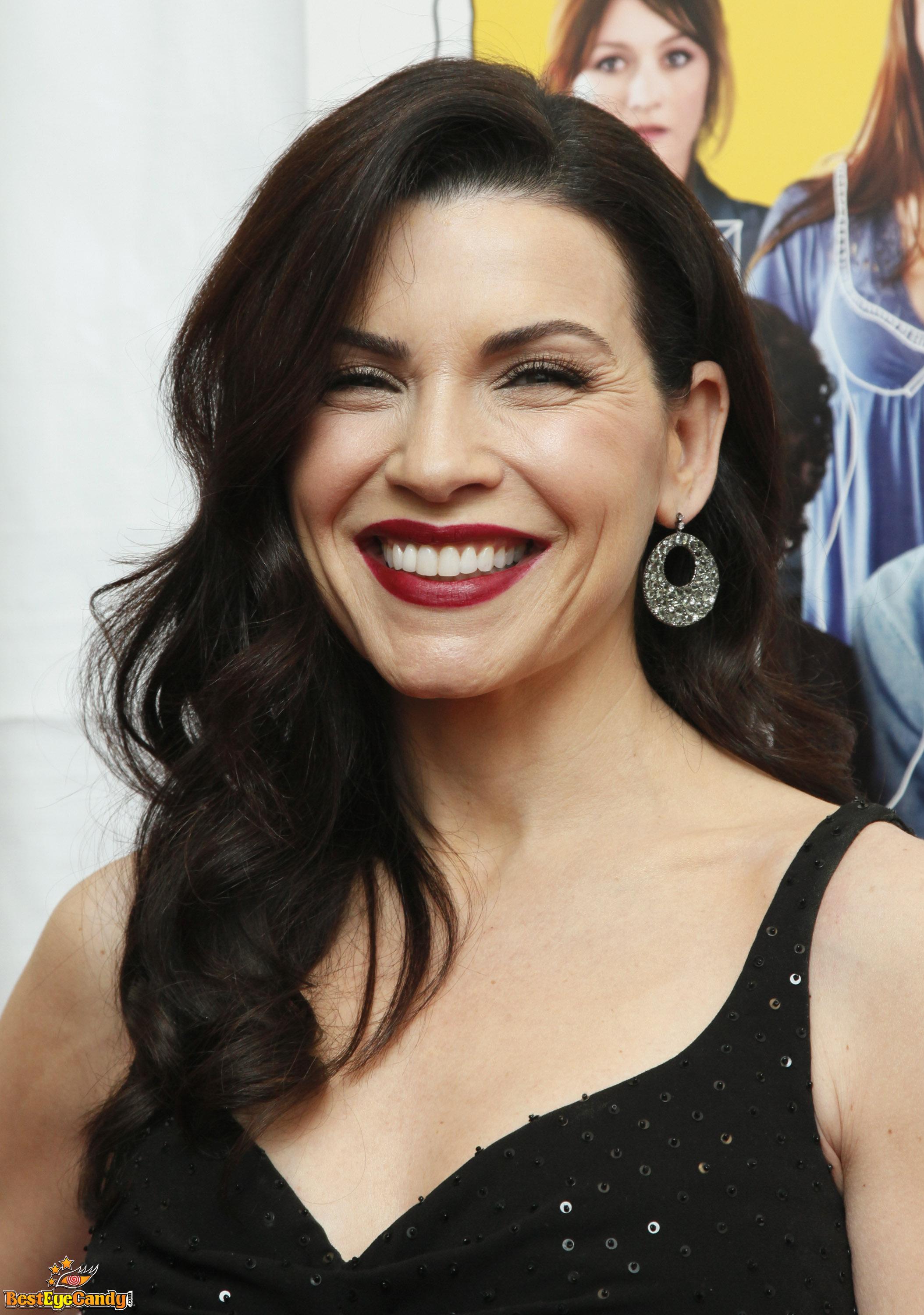 Julianna Margulies Photo 2806081 [2108x3000]