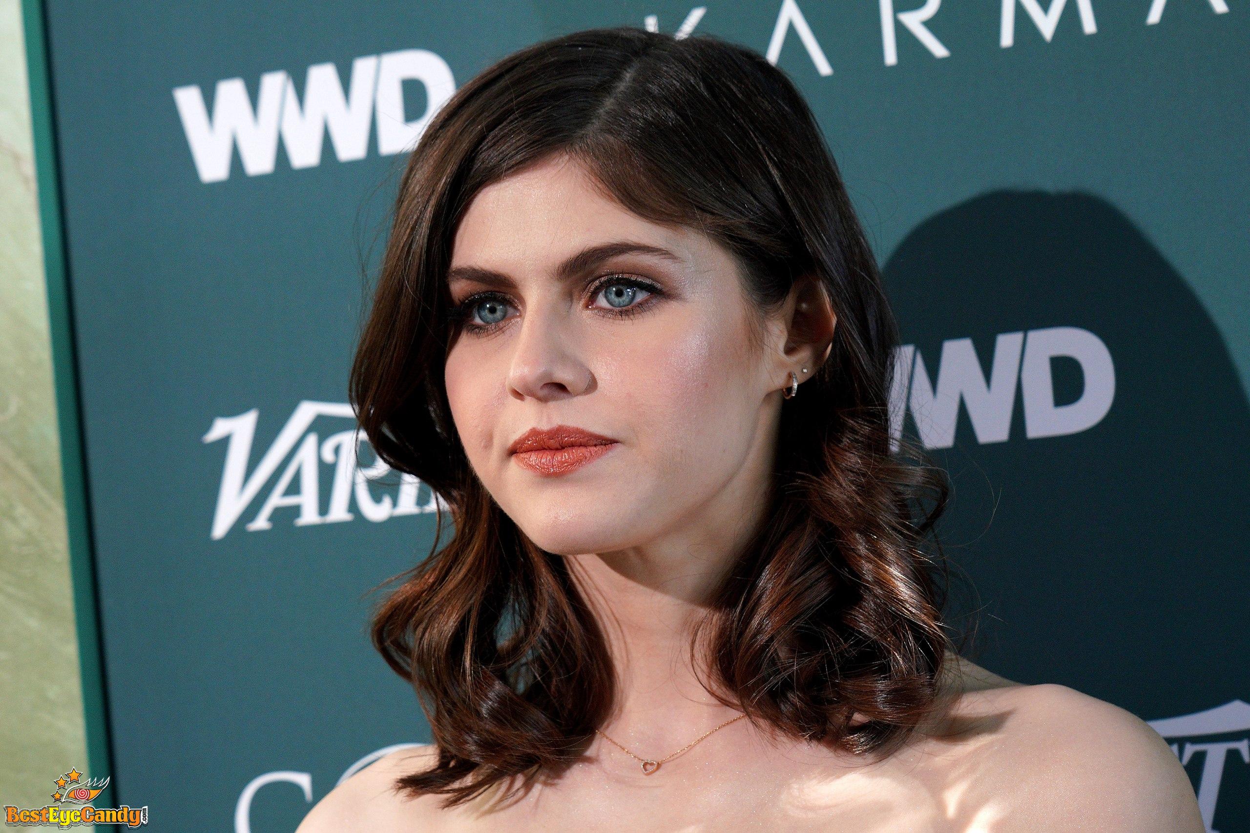 Alexandra Daddario – Variety WWD and CFDA’s Runway to Red Carpet Event ...