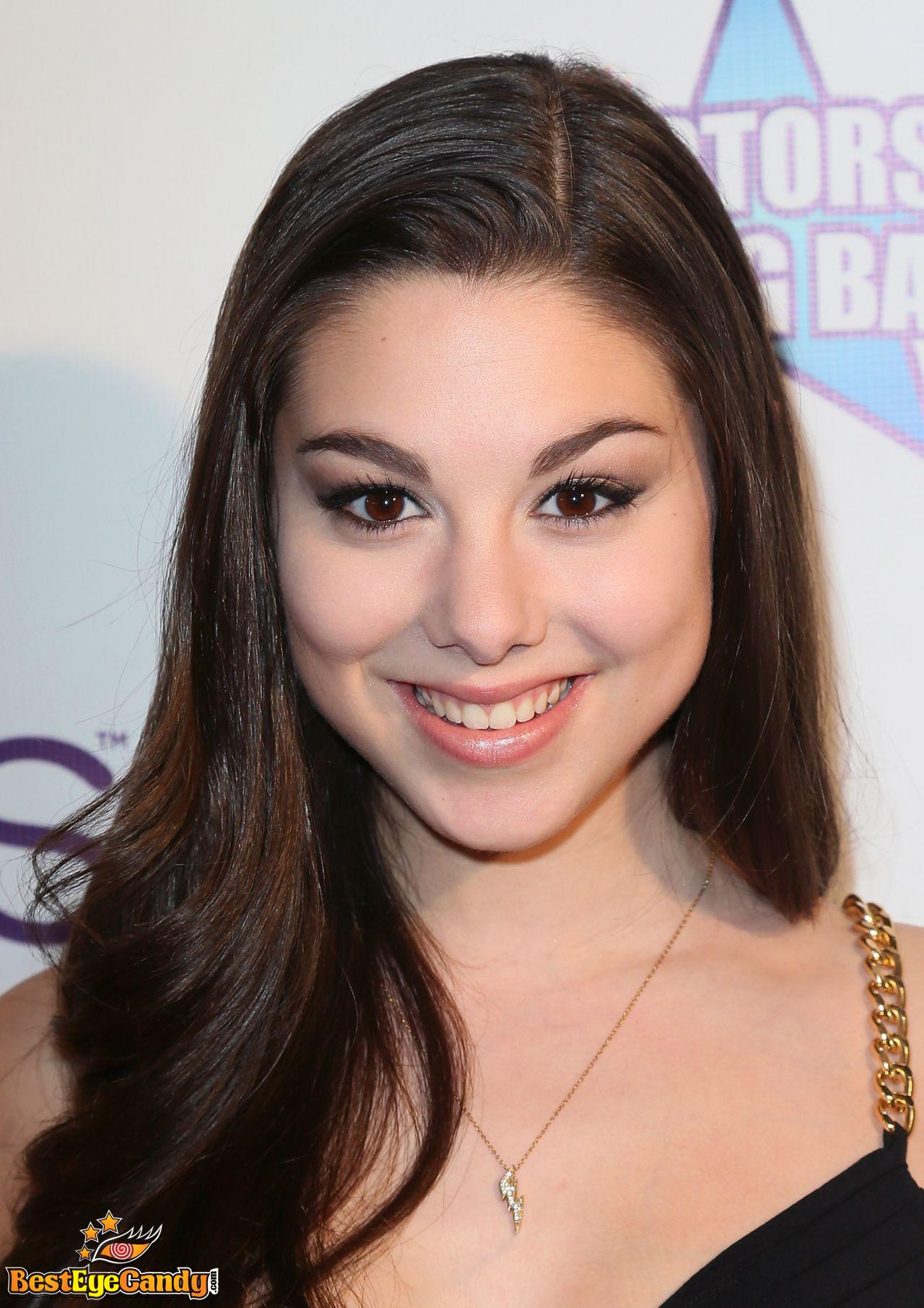 Kira Kosarin Photo #6003598 [1280x1812] @ ...::: BestEyeCandy.com