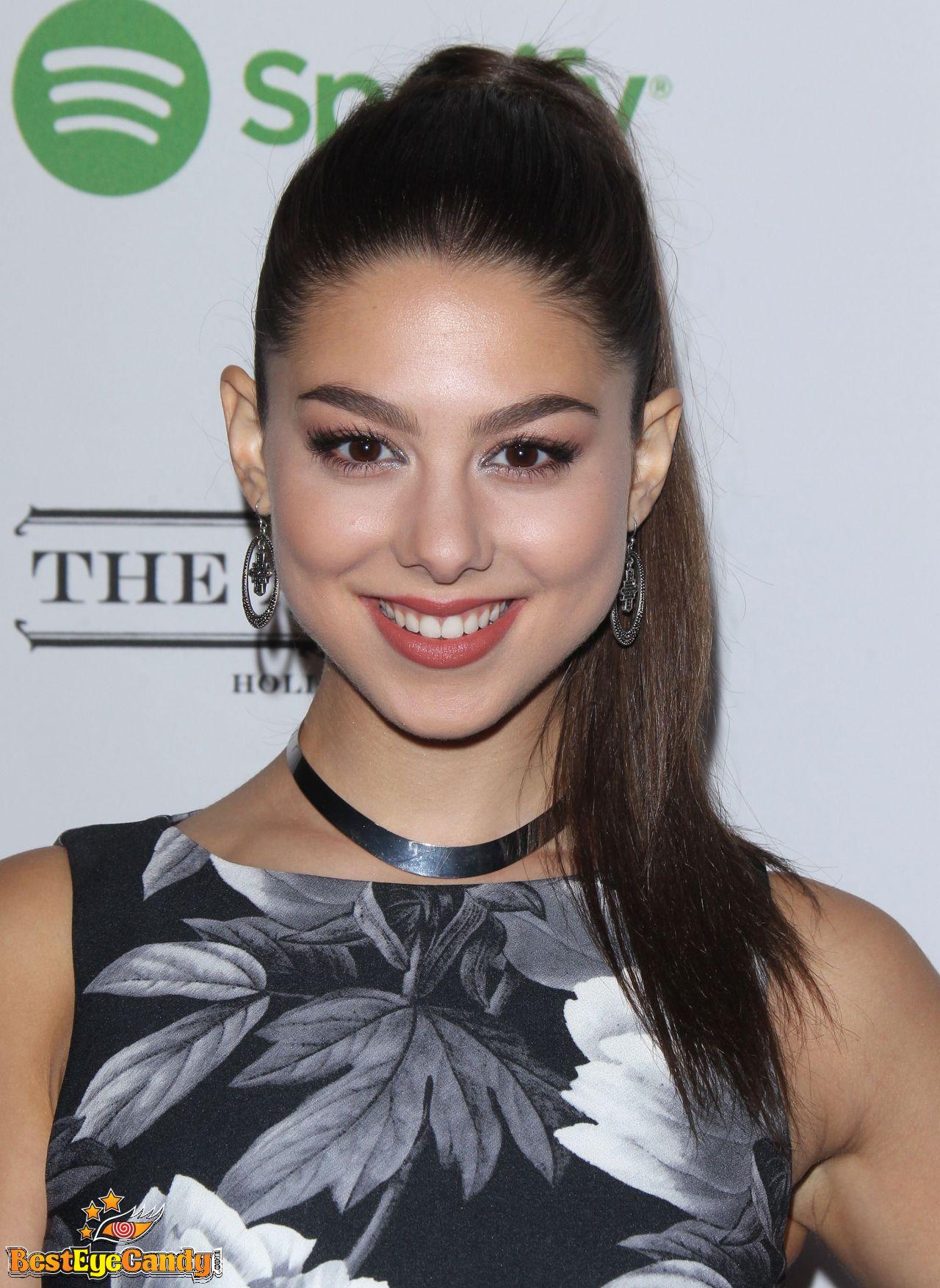 Kira Kosarin Photo #6004336 [1280x1753] @ ...::: BestEyeCandy.com